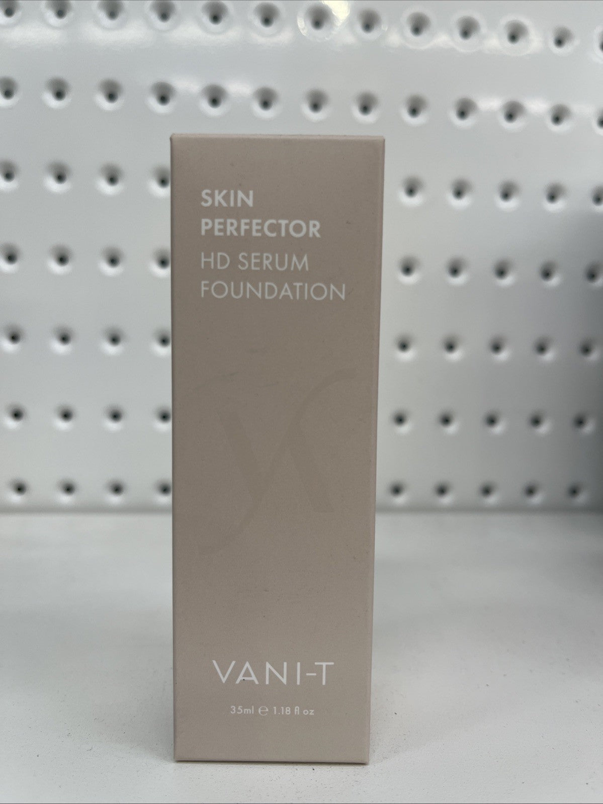 VANI-T Skin Perfector HD Serum Foundation 35ml F30 RRP $55 **LAST ONE**