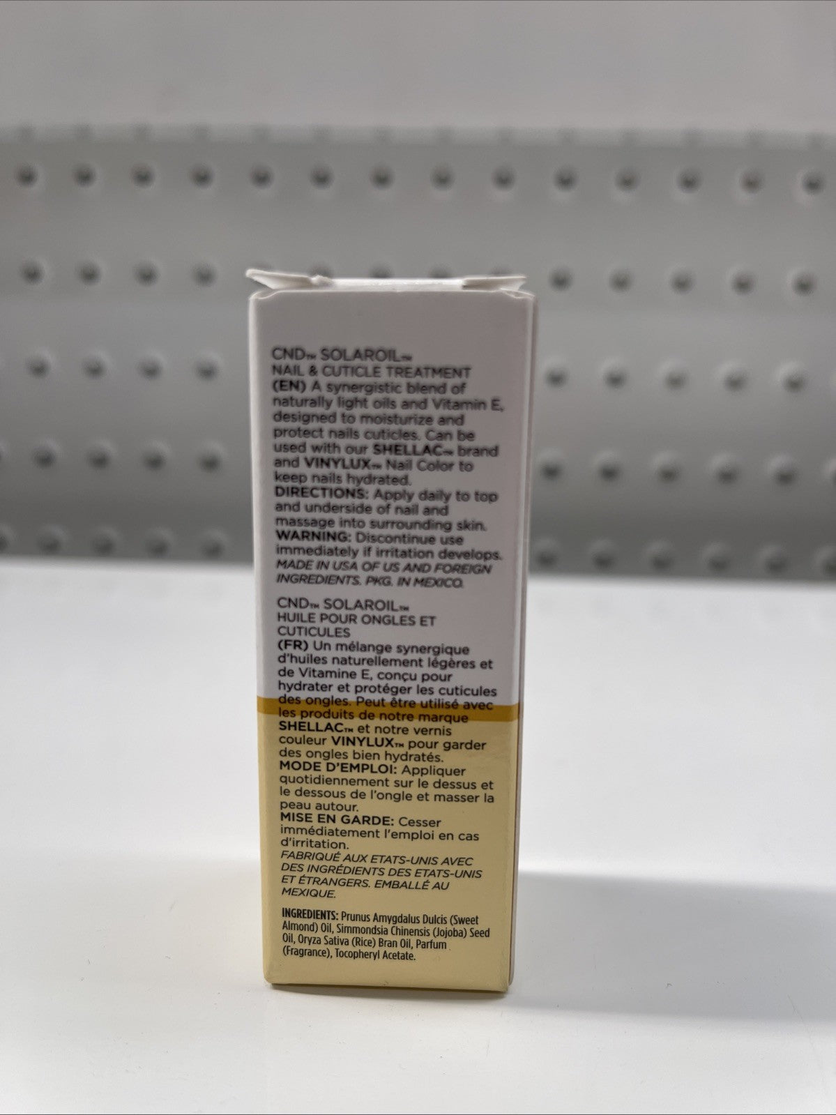 CND ESSENTIALS. Nail And Cuticle Care Solar Oil 7.3ml. Free Shipping