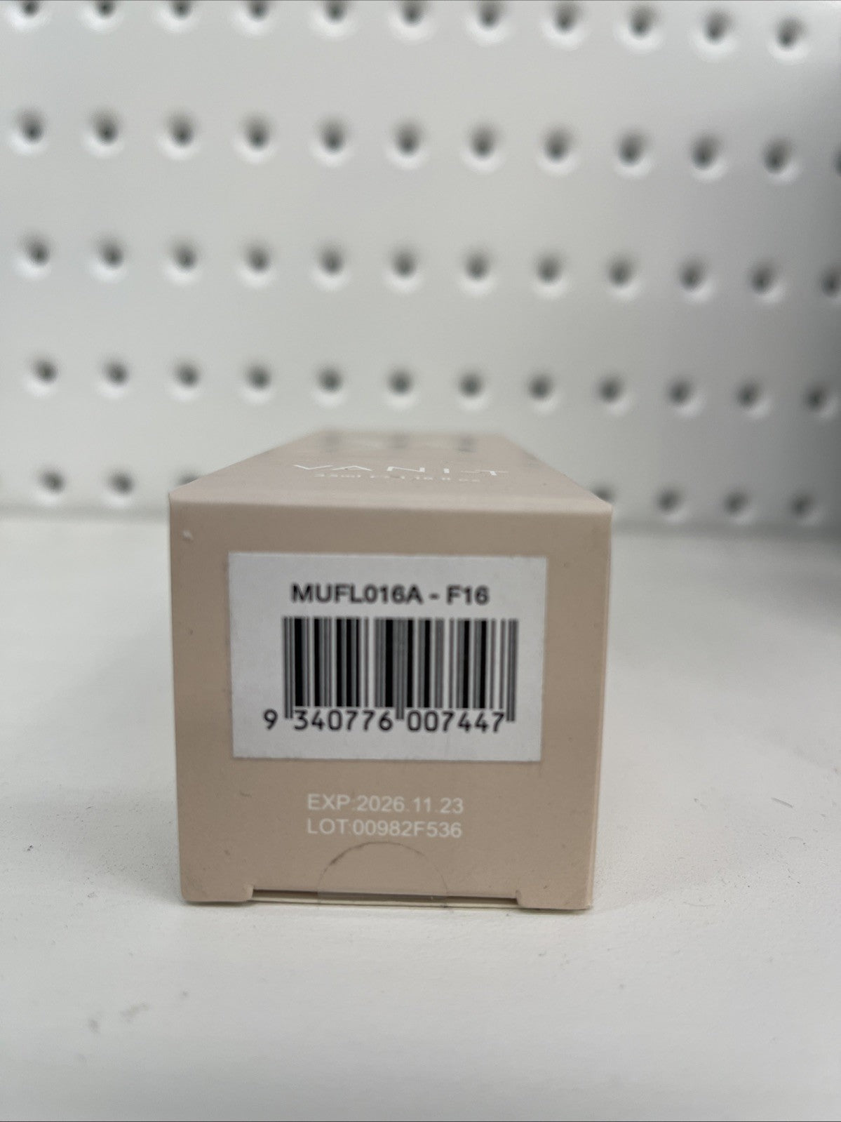 VANI-T Skin Perfector HD Serum Foundation 35ml F30 RRP $55 **LAST ONE**